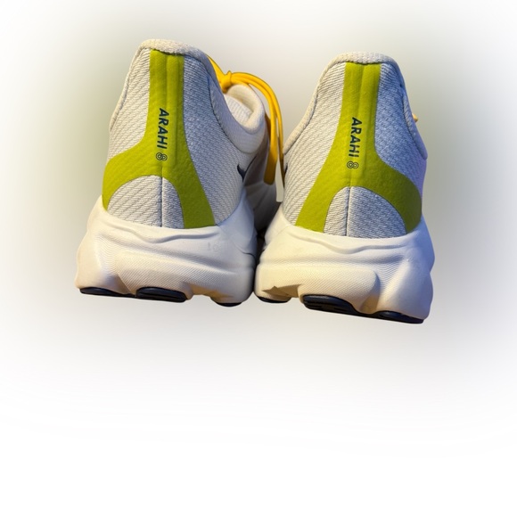 HOKA One One Arahi 8 Men’s Running Shoes - Picture 4 of 7